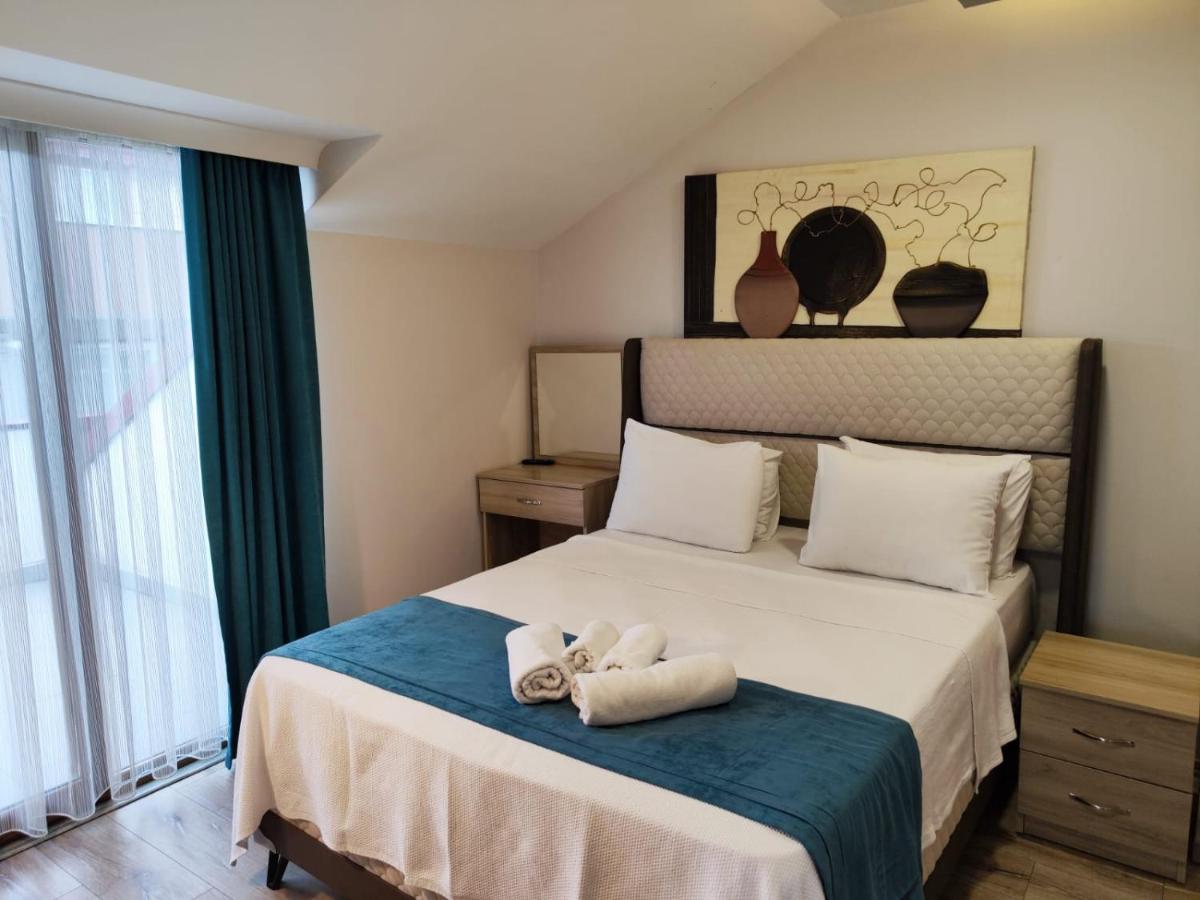 Apart Otel Gloria 4*